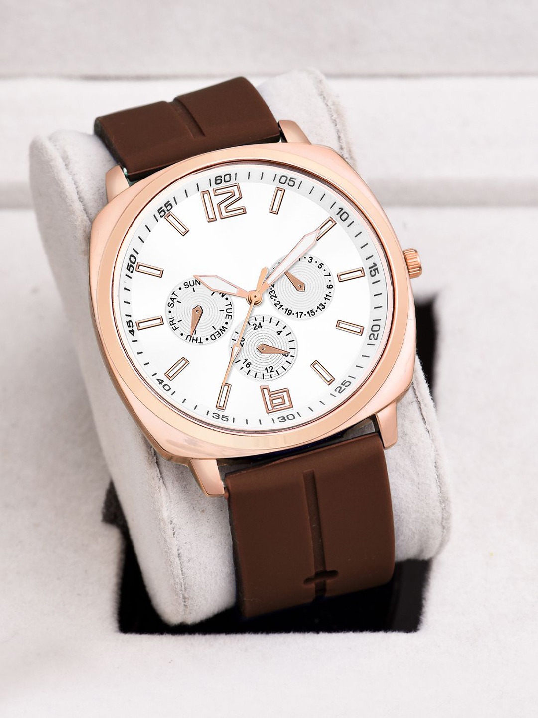 Shocknshop Men Brass Dial & Straps Analogue Watch MT57