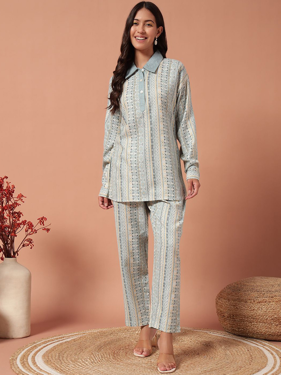 Plagg Geometric Printed Shirt Collar Tunic With Trousers