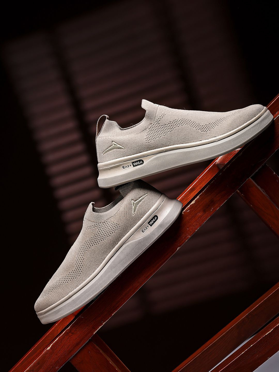 JQR Men HYPERRION Walking Shoes