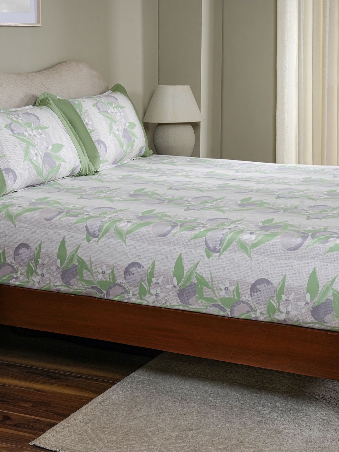 MASPAR Palace Purple Floral Pure Cotton 200 TC Double Fine Bedsheet with a Pillow Cover-60 x 88 inches