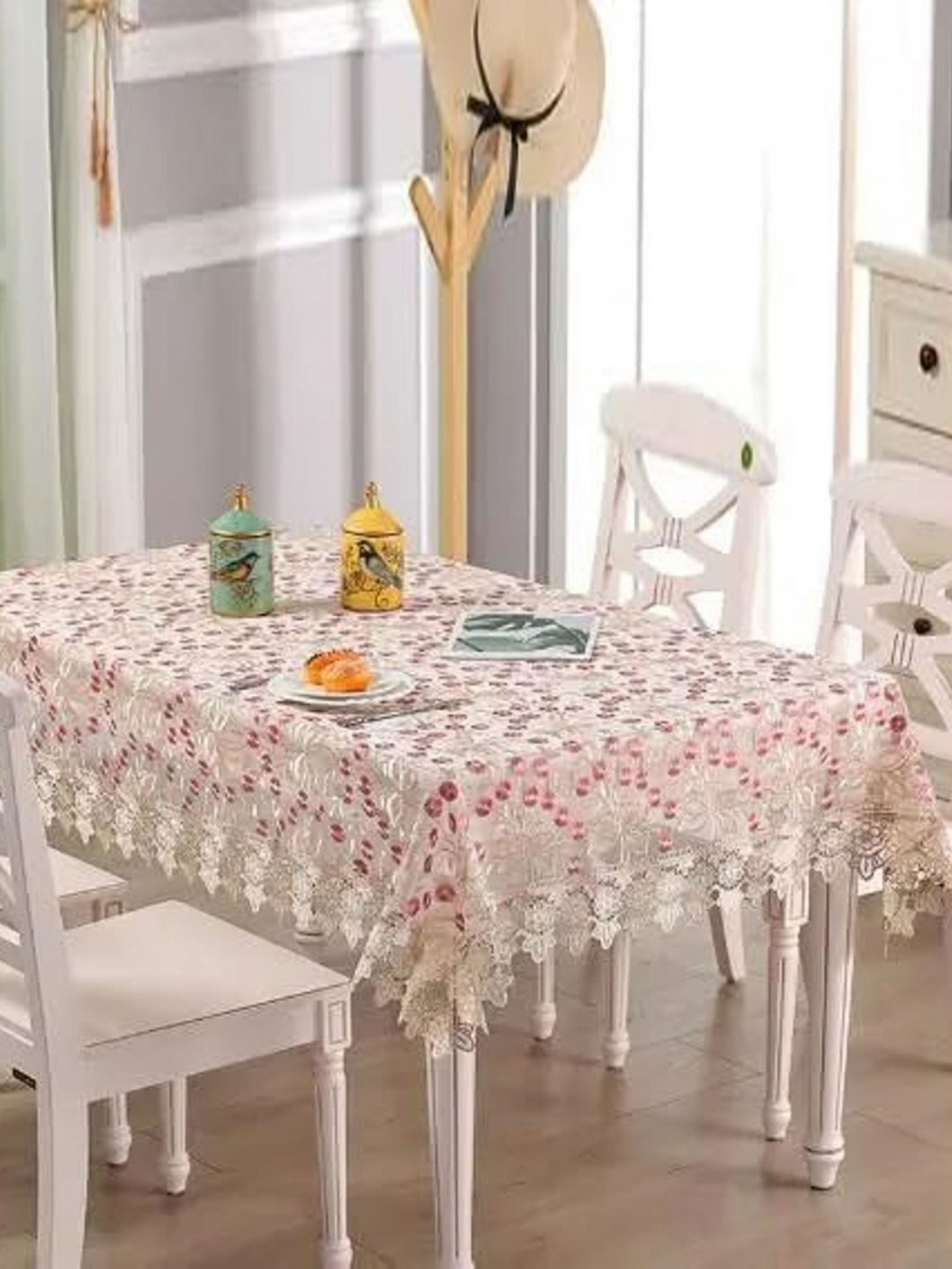 TANLOOMS White Floral Embroidered 8 Seater Rectangle Table Cover