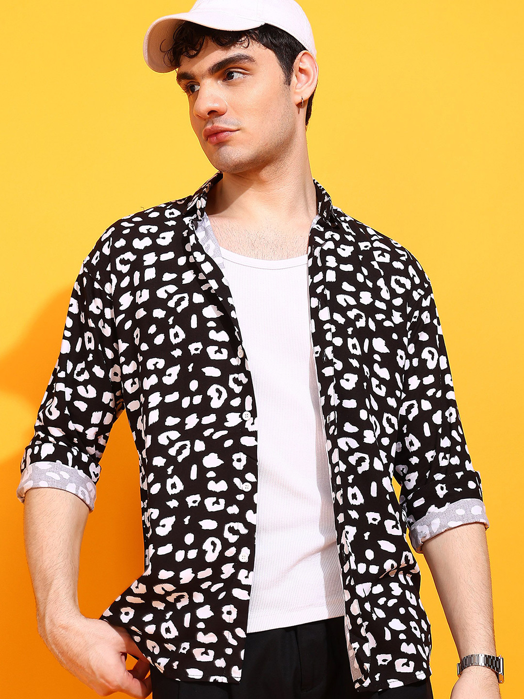 SURHI Men Comfort Printed Shirt