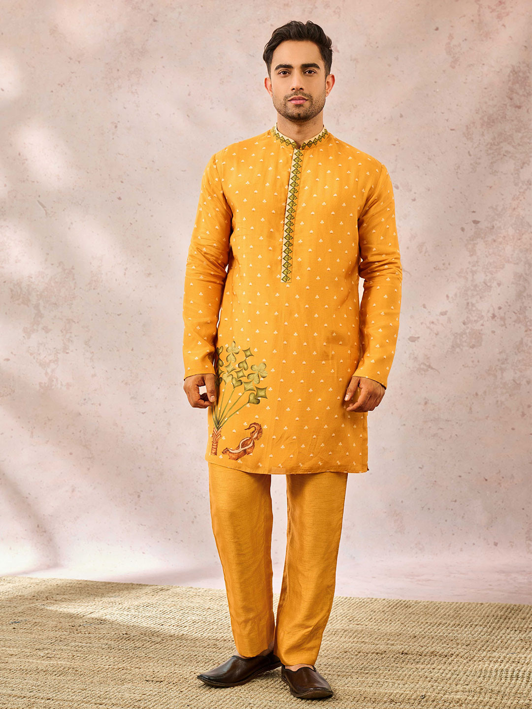 Masaba Spade Blossom Geometric Embroidered Silk Straight Kurta