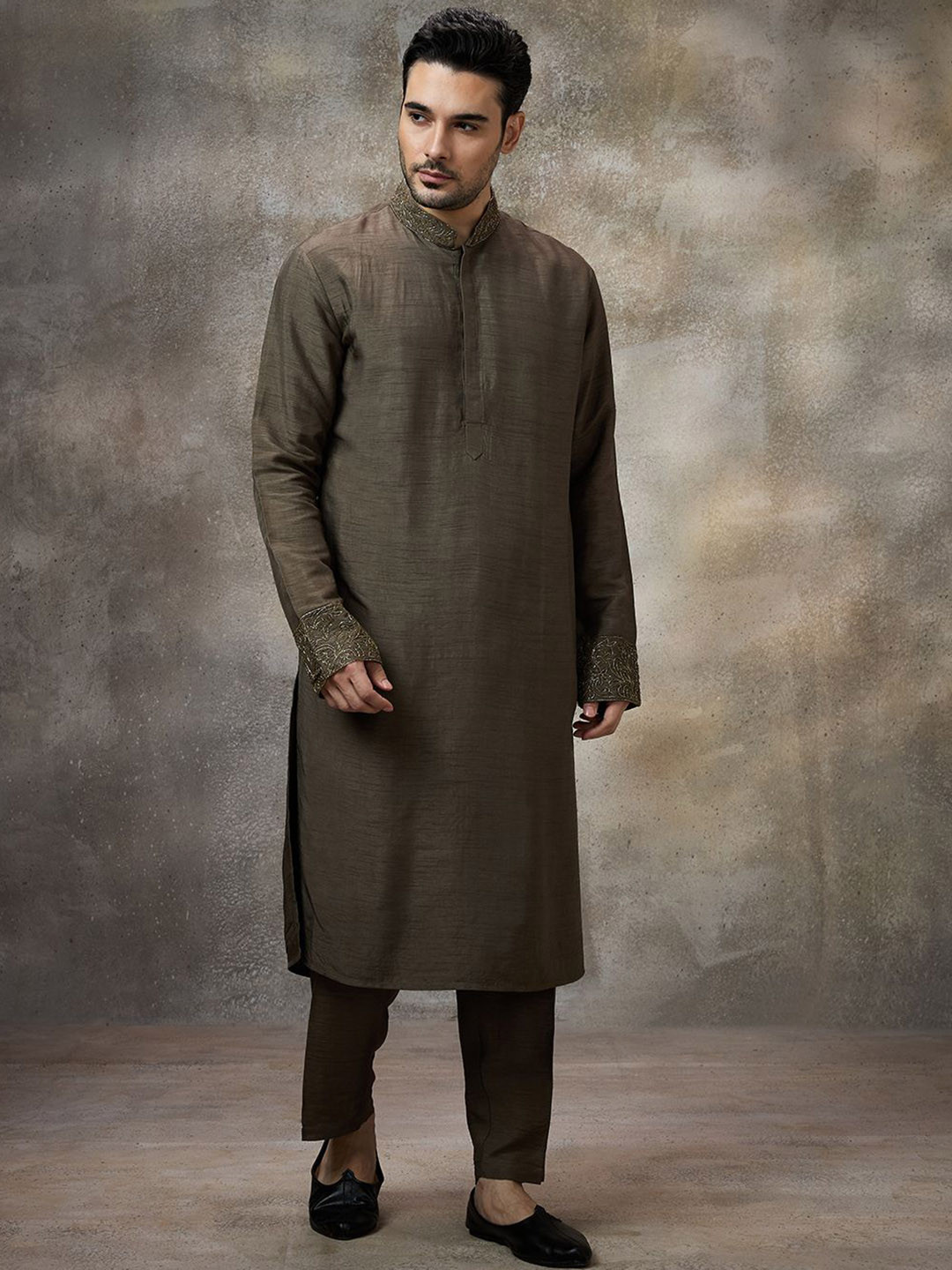 Rivaar By Rocky Star Solid Beads and Stones Mandarin Collar Kurta With Trousers