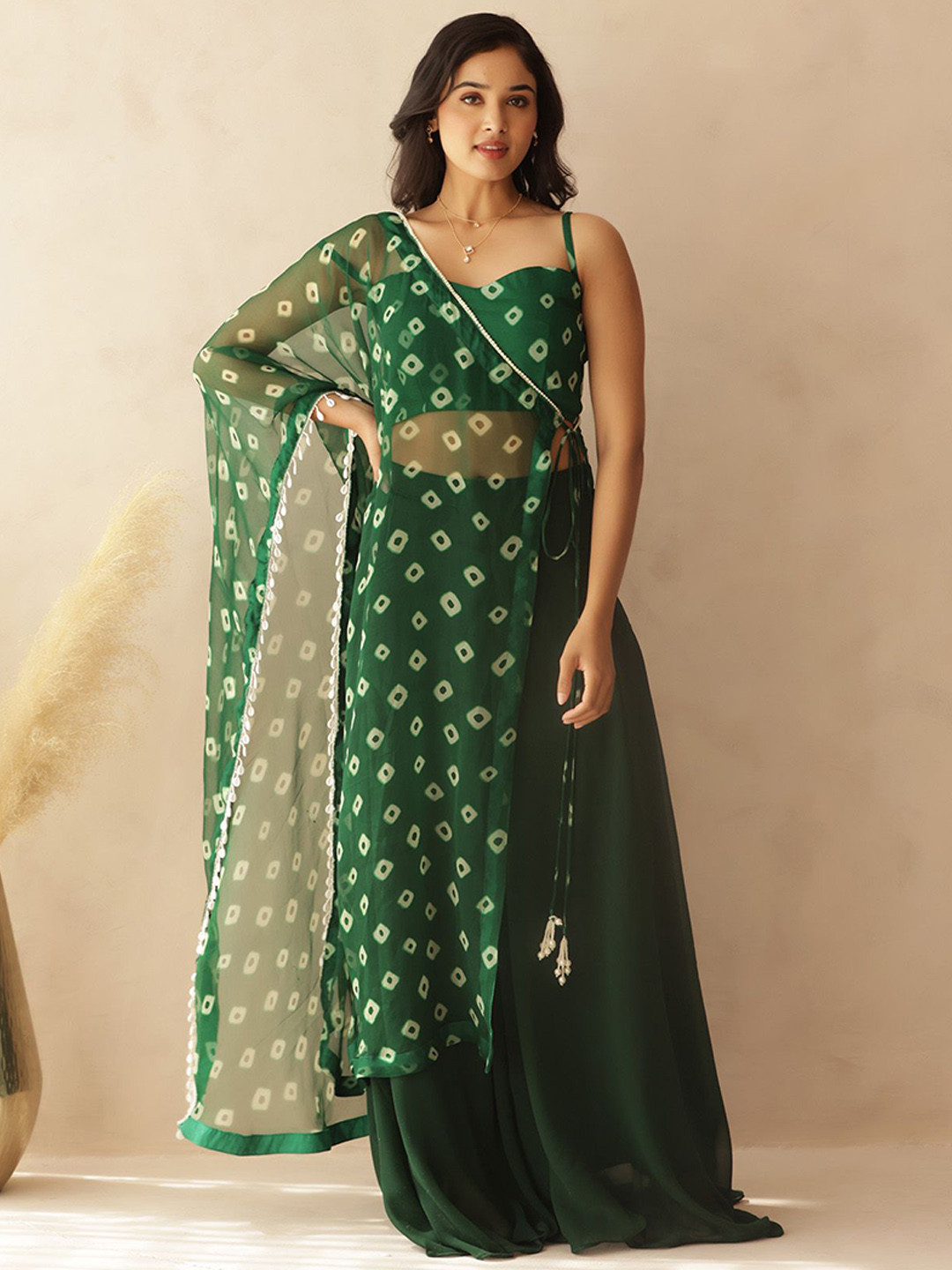 DEASHA INDIA Sweetheart Neck Crop Top Palazzos With Cape Co-Ords