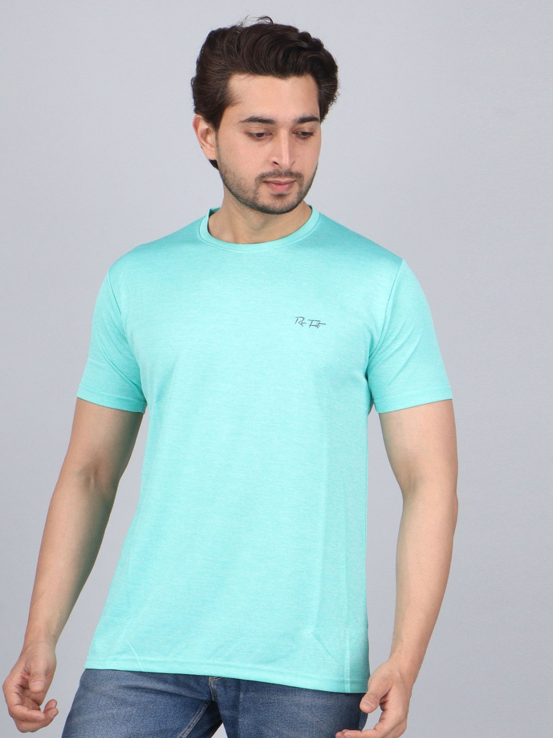 WILD ELEPHANT Men Solid Round Neck T-shirt