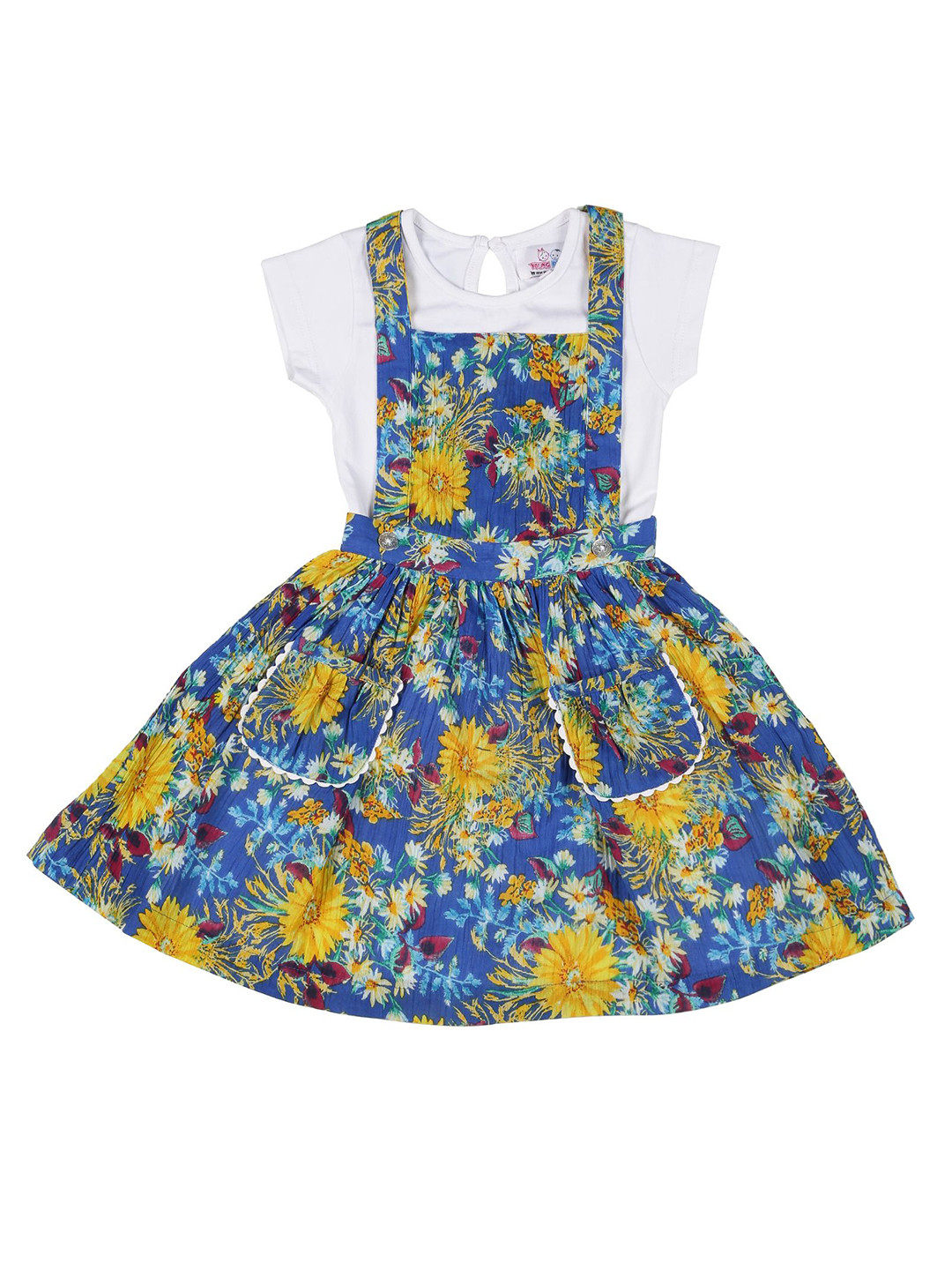 YOUNG BIRDS Printed Dungarees With T-Shirt