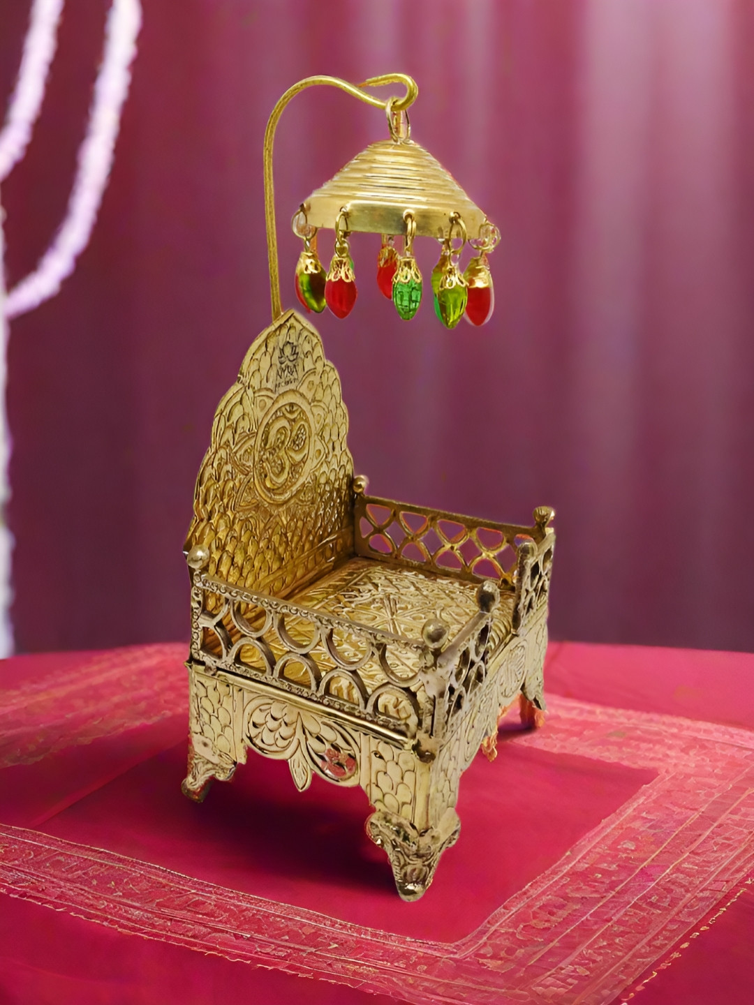 Nyra Kitchenware Bronze Pure Brass Small Singhasan With Decorative Chhatri & Beads