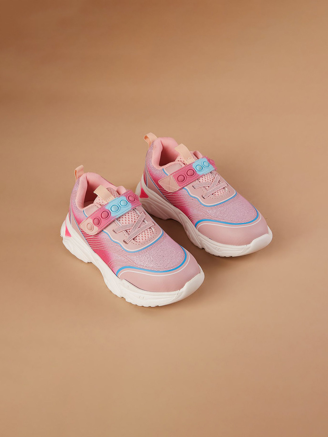 Fame Forever by Lifestyle Girls Velcro Sneakers