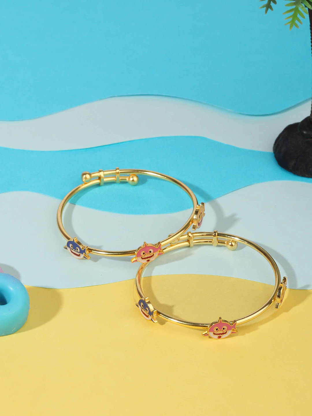 Elegante kids 925 Sterling Silver 18Kt Gold-Plated Enamelled Adjustable Bangle