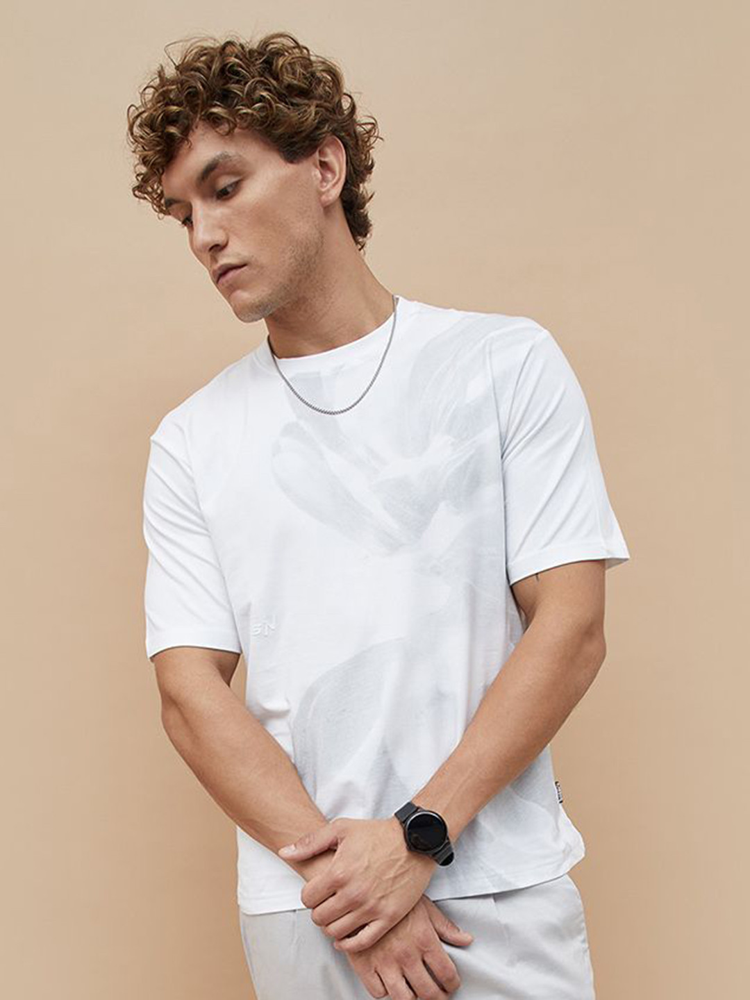 Bossini Men Abstract Printed Round Neck Cotton Relaxed Fit T-shirt