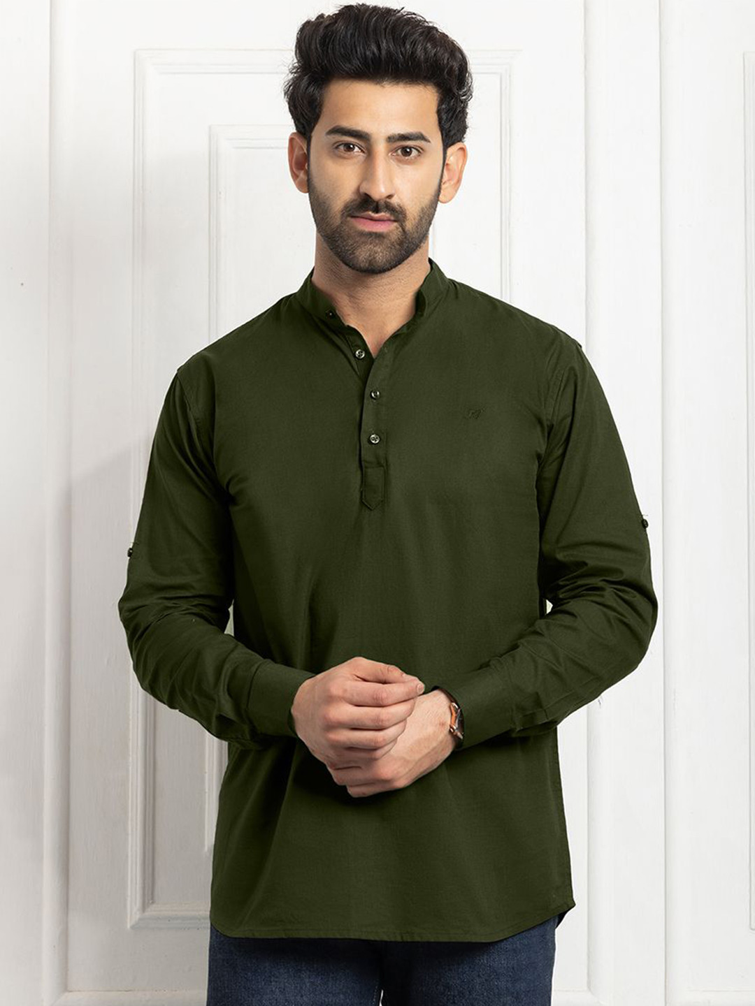 FILO HEVIS Men Mandarin Collar Cotton Mehendi Short Kurta