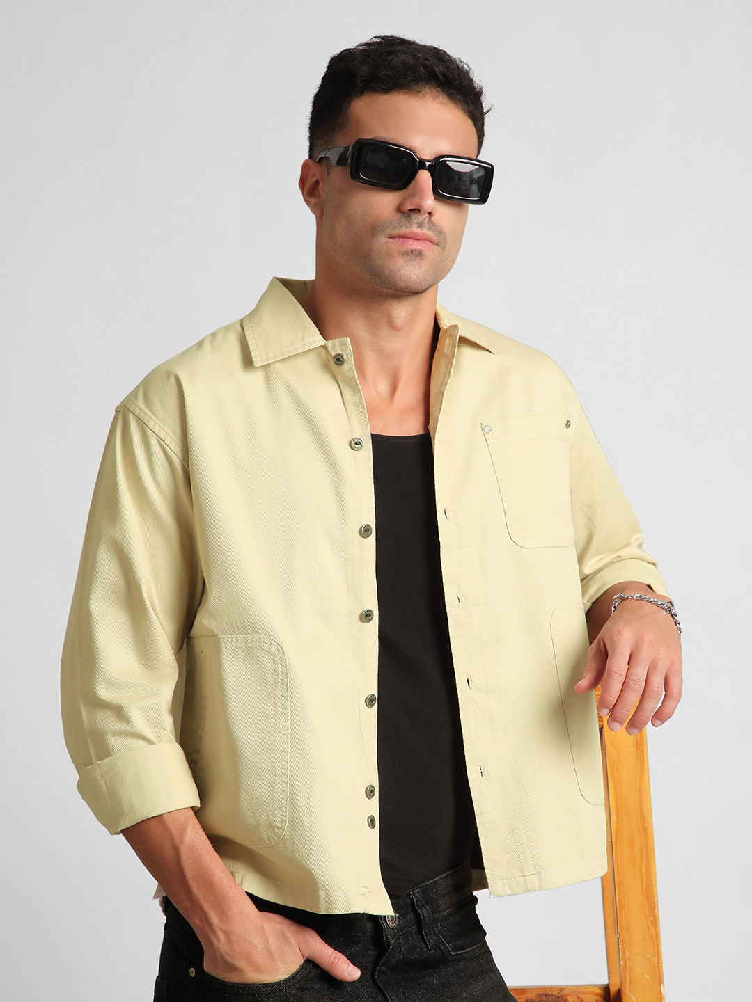 Beyoung Men Classic Oversized Fit Wrinkle Free Spread Collar Cotton Casual Shirt