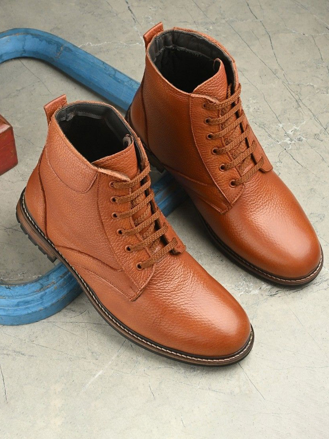 Butello Men Textured Riding Boots