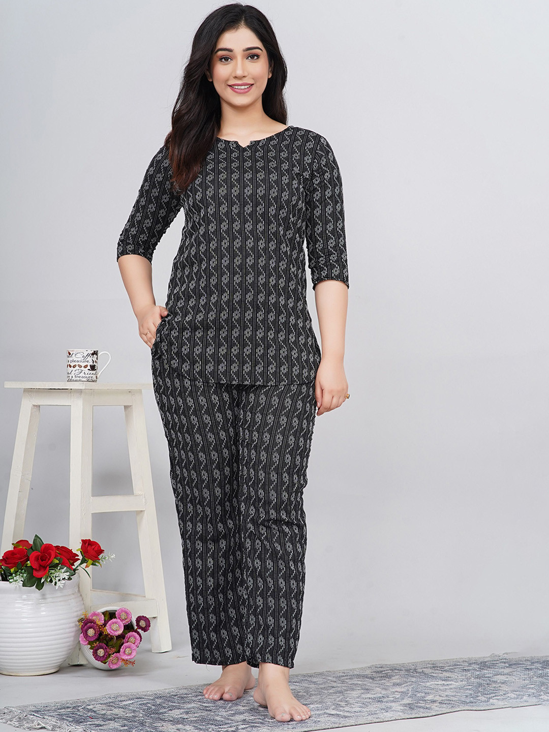 AYUSH TEXTILES Women Pure Cotton Co-Ords