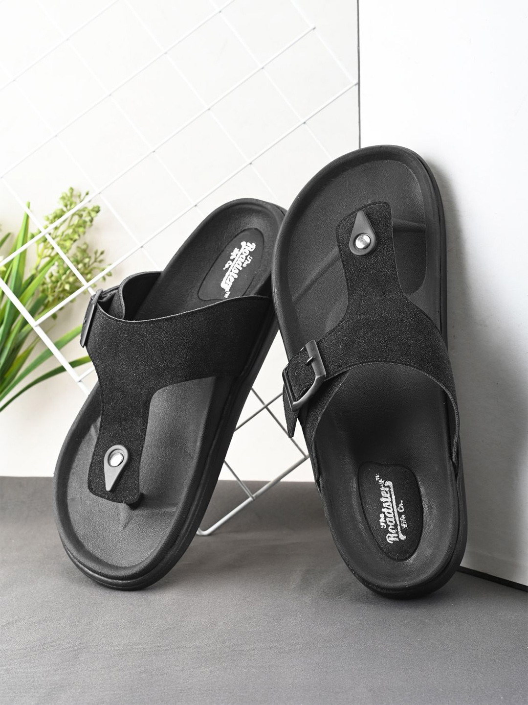 The Roadster Lifestyle Co Men Casual Comfort Sandals