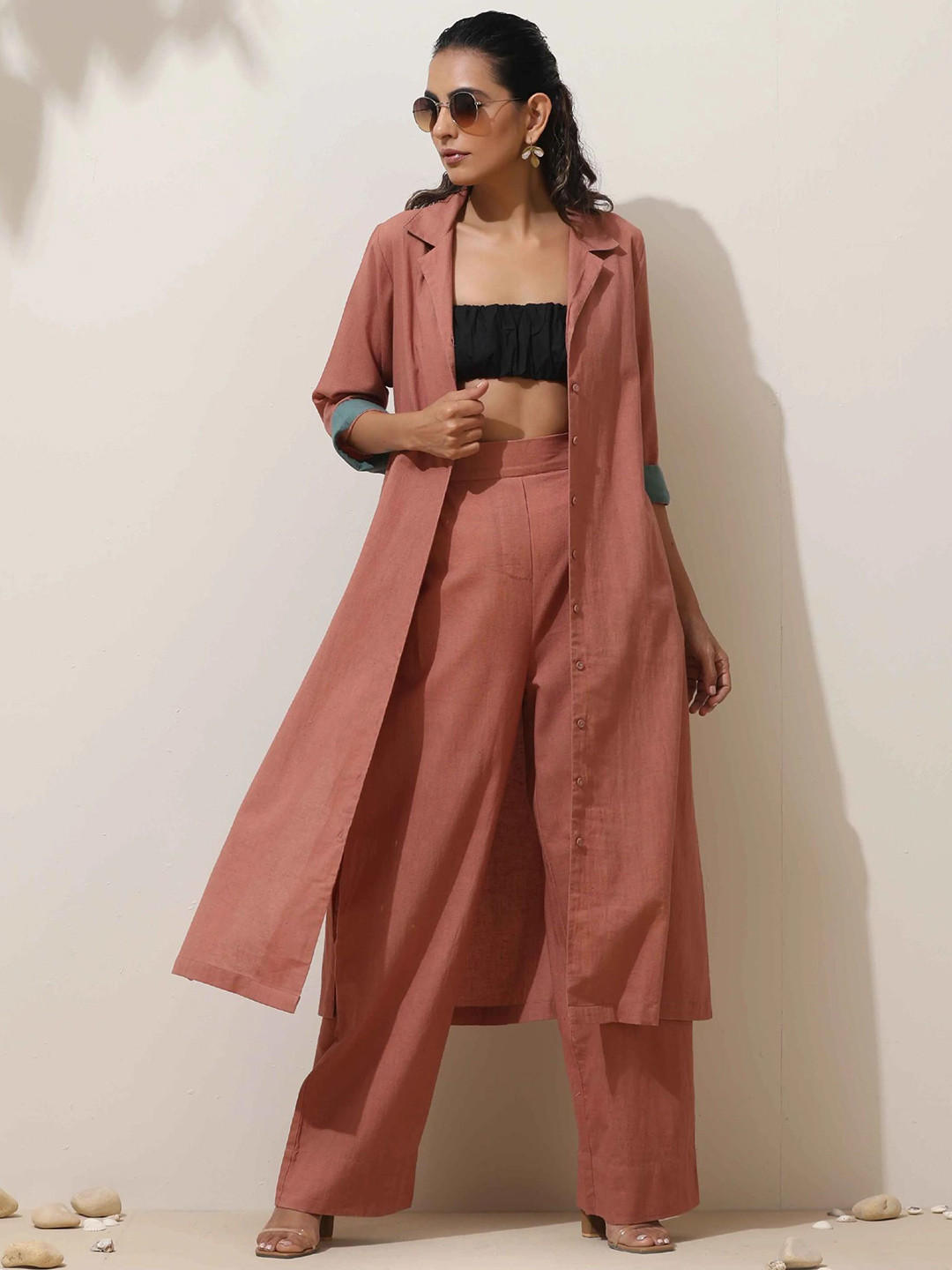 trueBrowns Women Solid Kurta with Palazzo