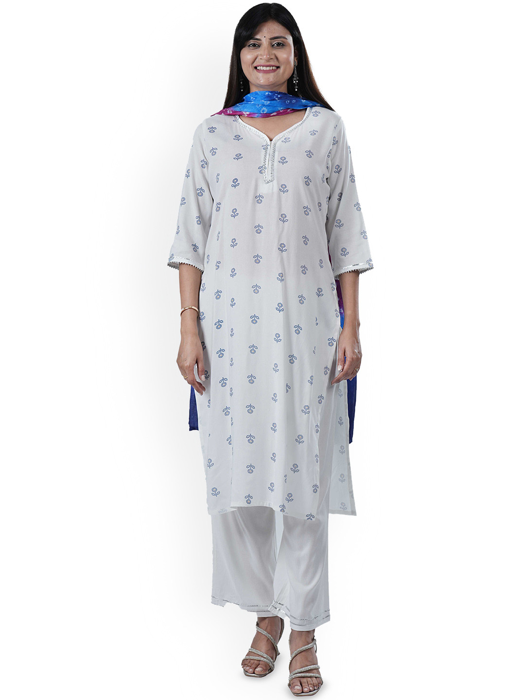 Kiaasa Women Kurta with Trousers & With Dupatta