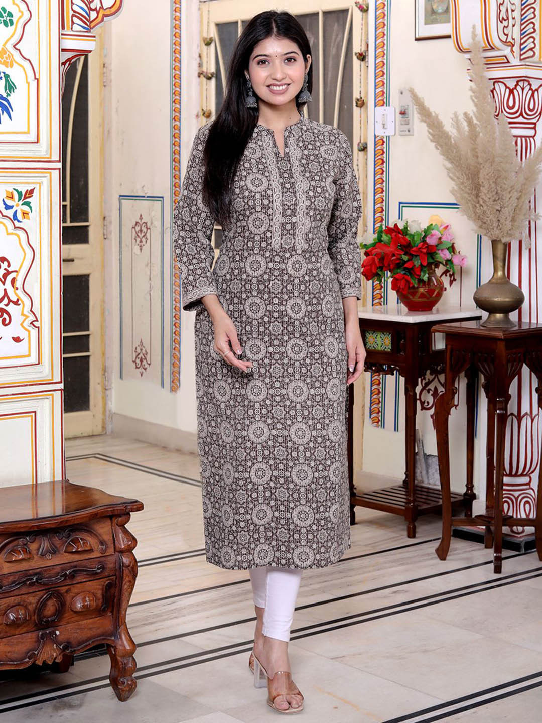 Jevi Prints Women Ethnic Motifs Printed Kantha Work Grandeur & Majestic Artwork Kurta