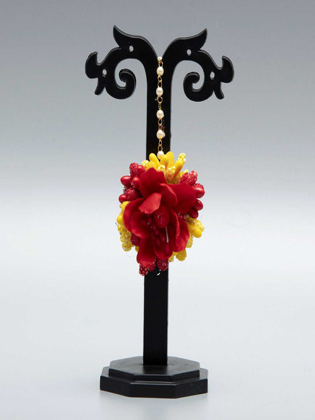 Flosaira Artificial Beads Studded Maang Tikka Head Jewellery