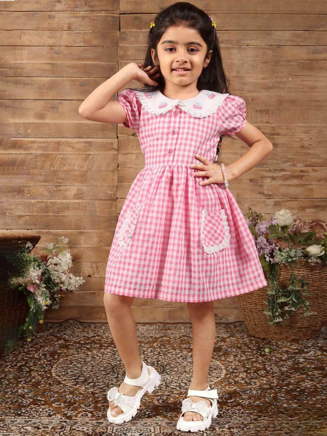 Lagorii Girls Pink Puff Sleeves Checked And Embroidered Casual Cotton Frock