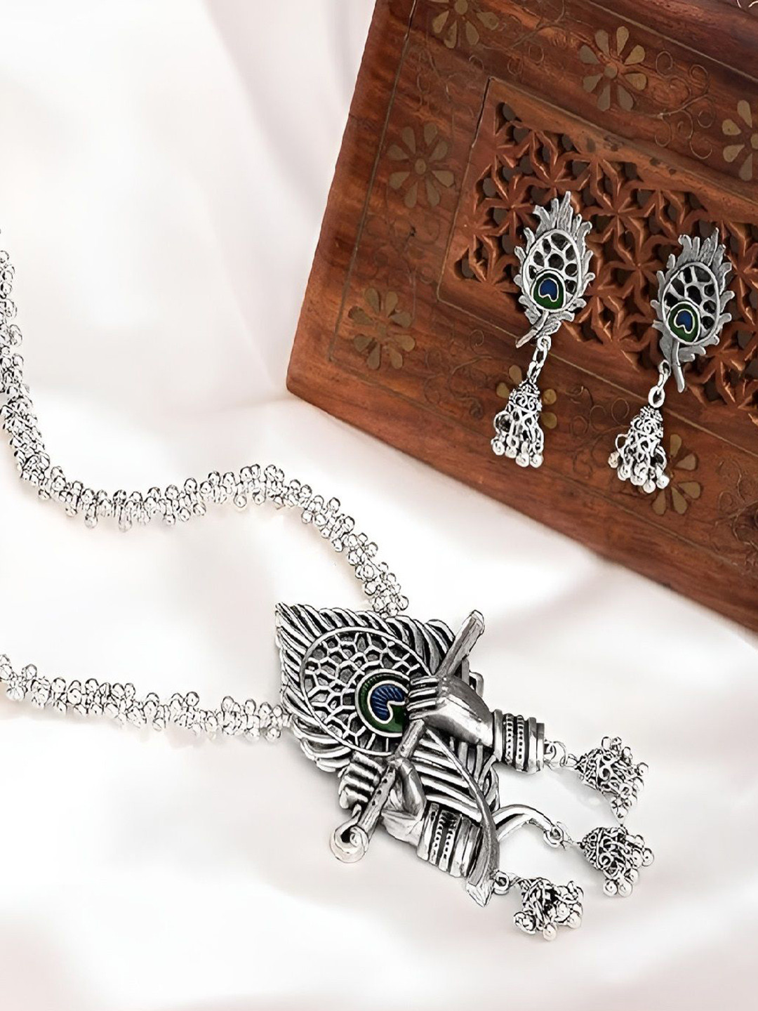 JMBW INTERNATIONAL Set Of 2 Silver-Plated Oxidised Beaded Kirshna & Ranihaar Jewellery Set