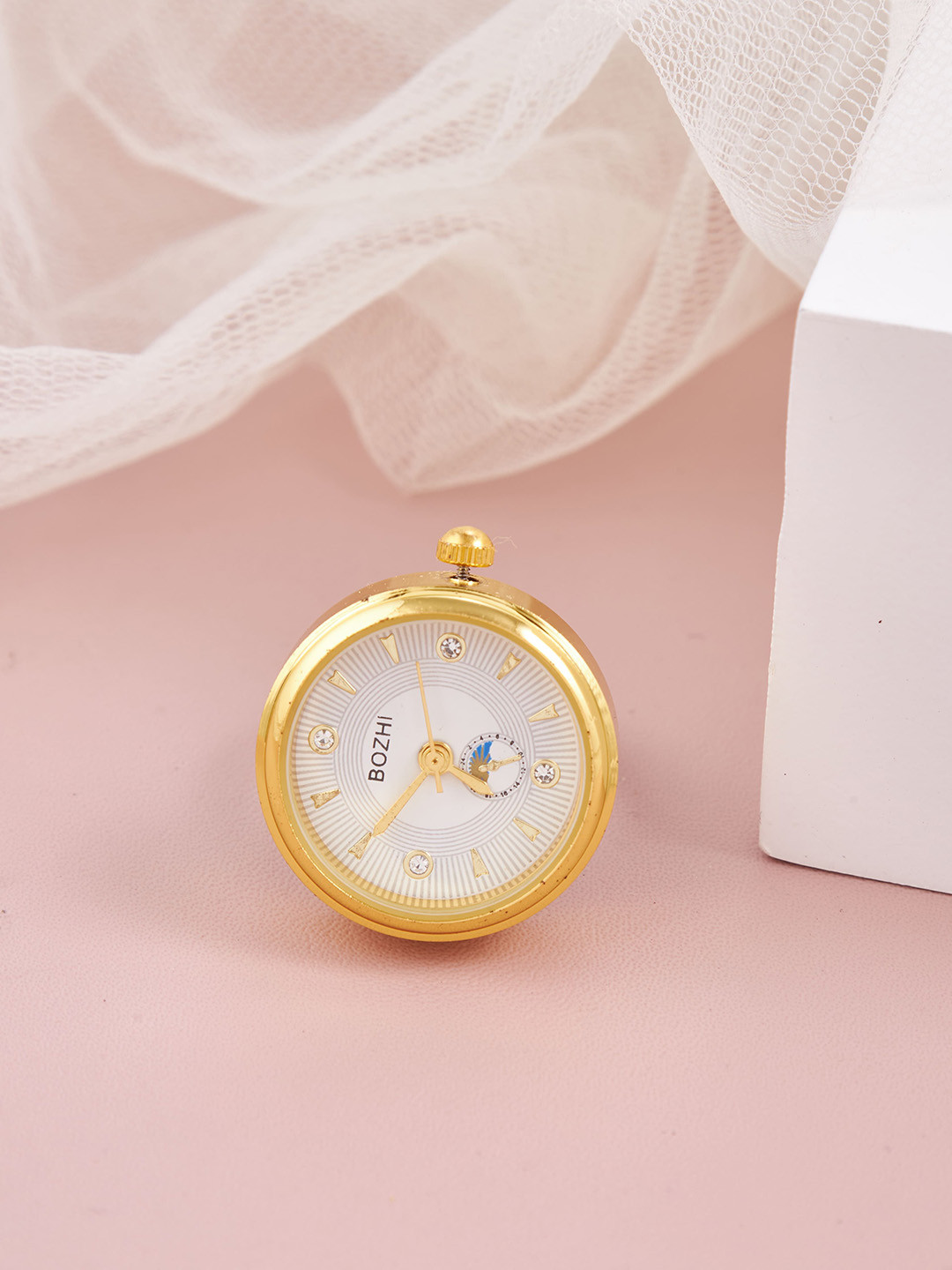 GC Jewelery  Textured  Analogue Ring Watch