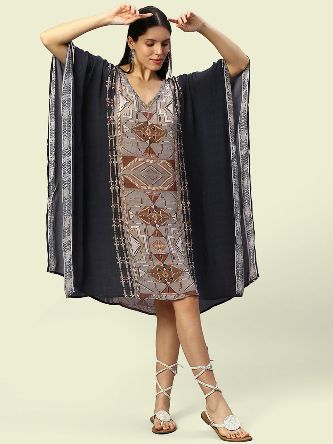 Noroke Women V-Neck Ethnic Motifs Printed Kaftan Midi Dress