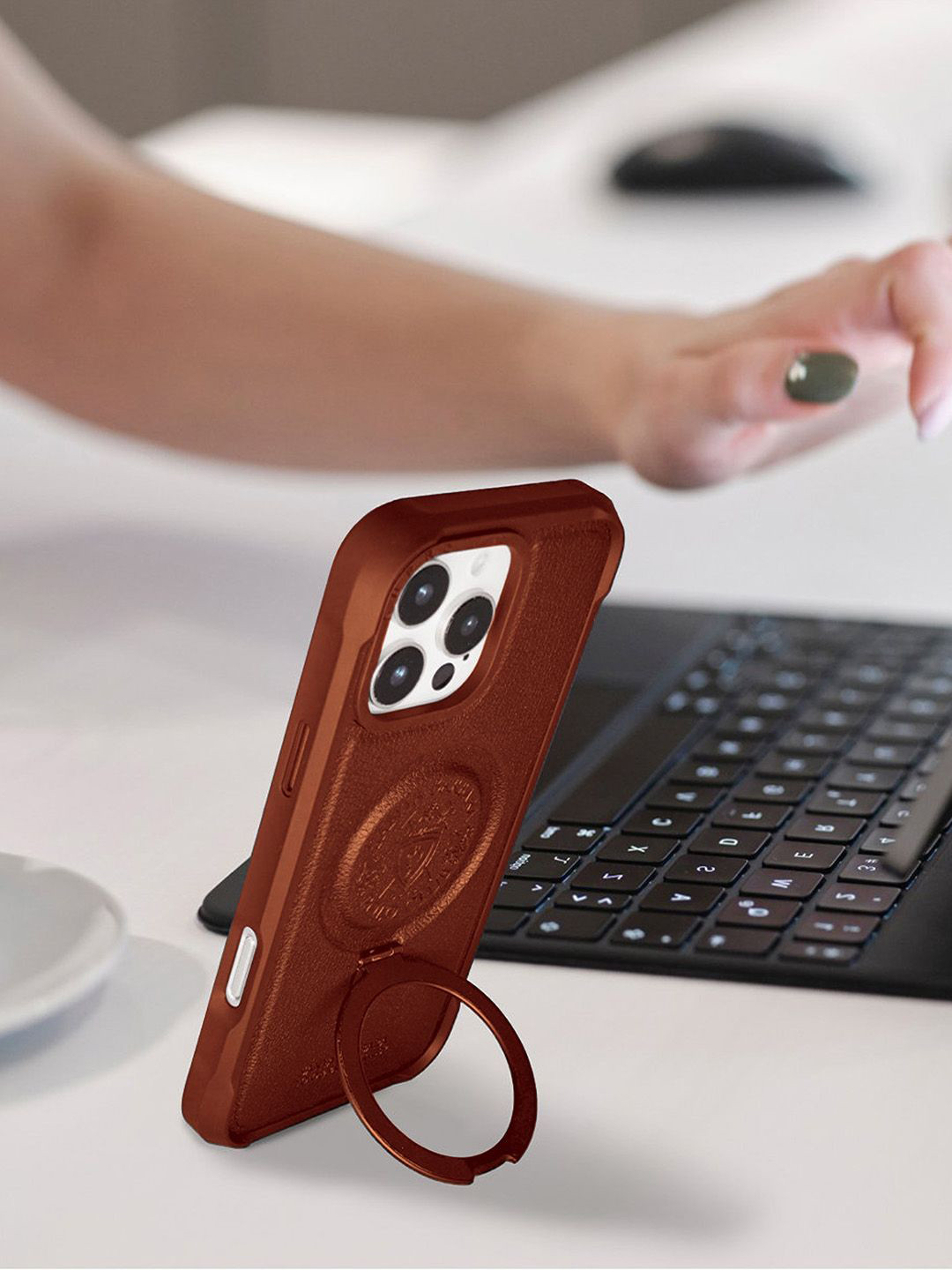 TREEMODA Leather Magsafe iPhone 16 Pro Back Case Mobile Accessories