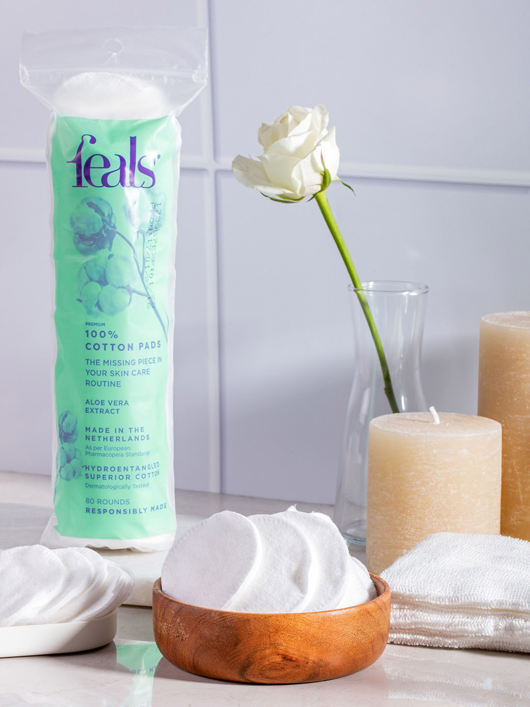 FEALS Set Of 4 Premium 100% Cotton Pads With Aloe Vera - 80 Pieces Each