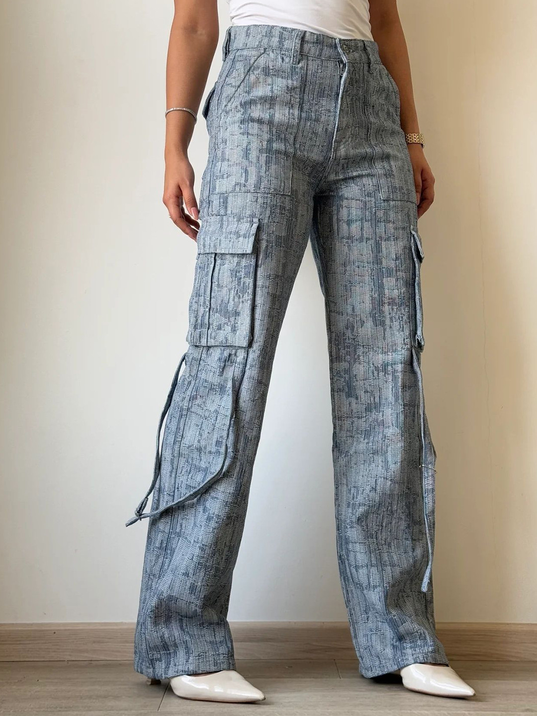 Off Duty India Women High-End Bamboo Texture Jacquard Cargo Pants