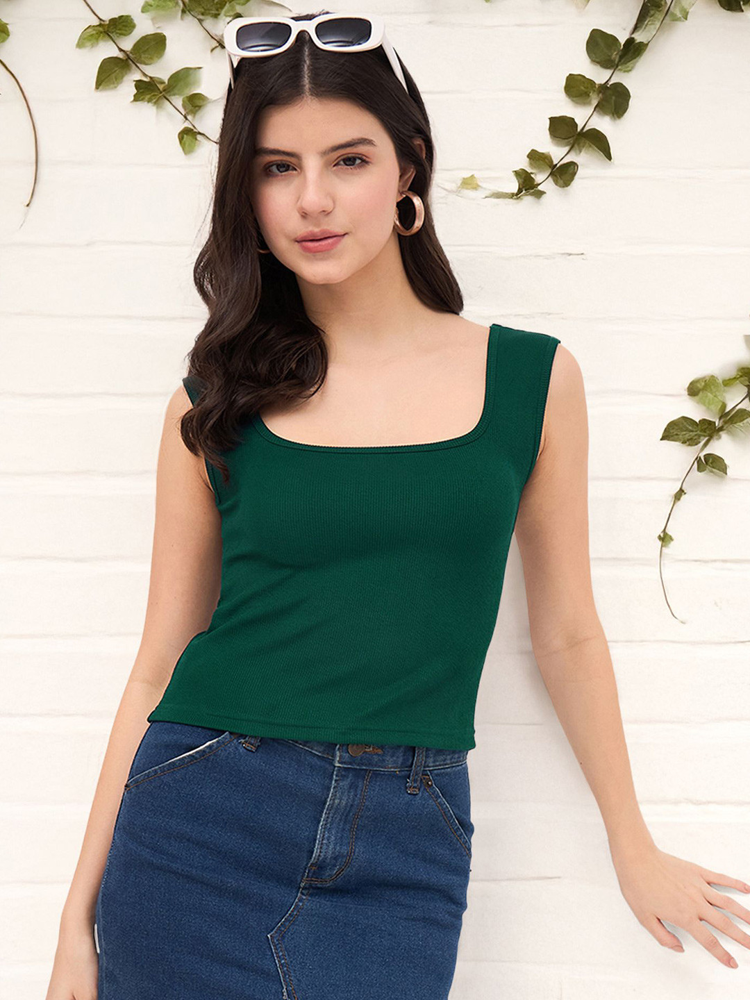 DressBerry Women Square Neck Ribbed Tank Top