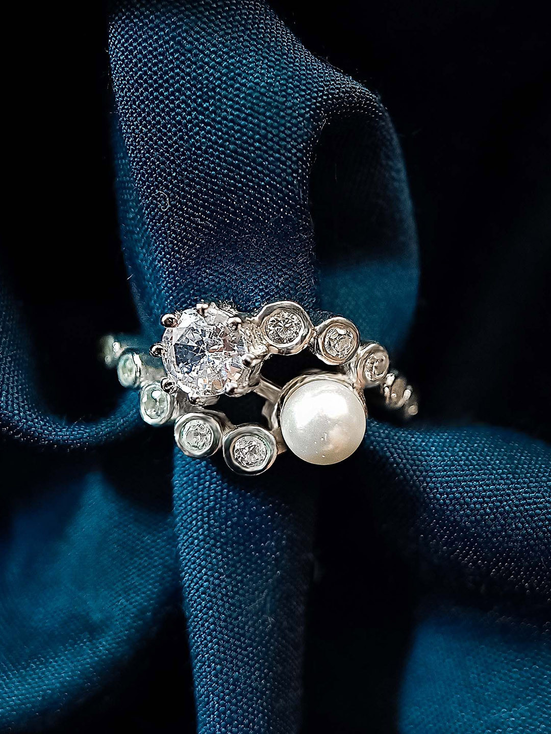 925 Silver Rhodium-Plated CZ & Pearls Studded Adjustable Twist Finger Ring