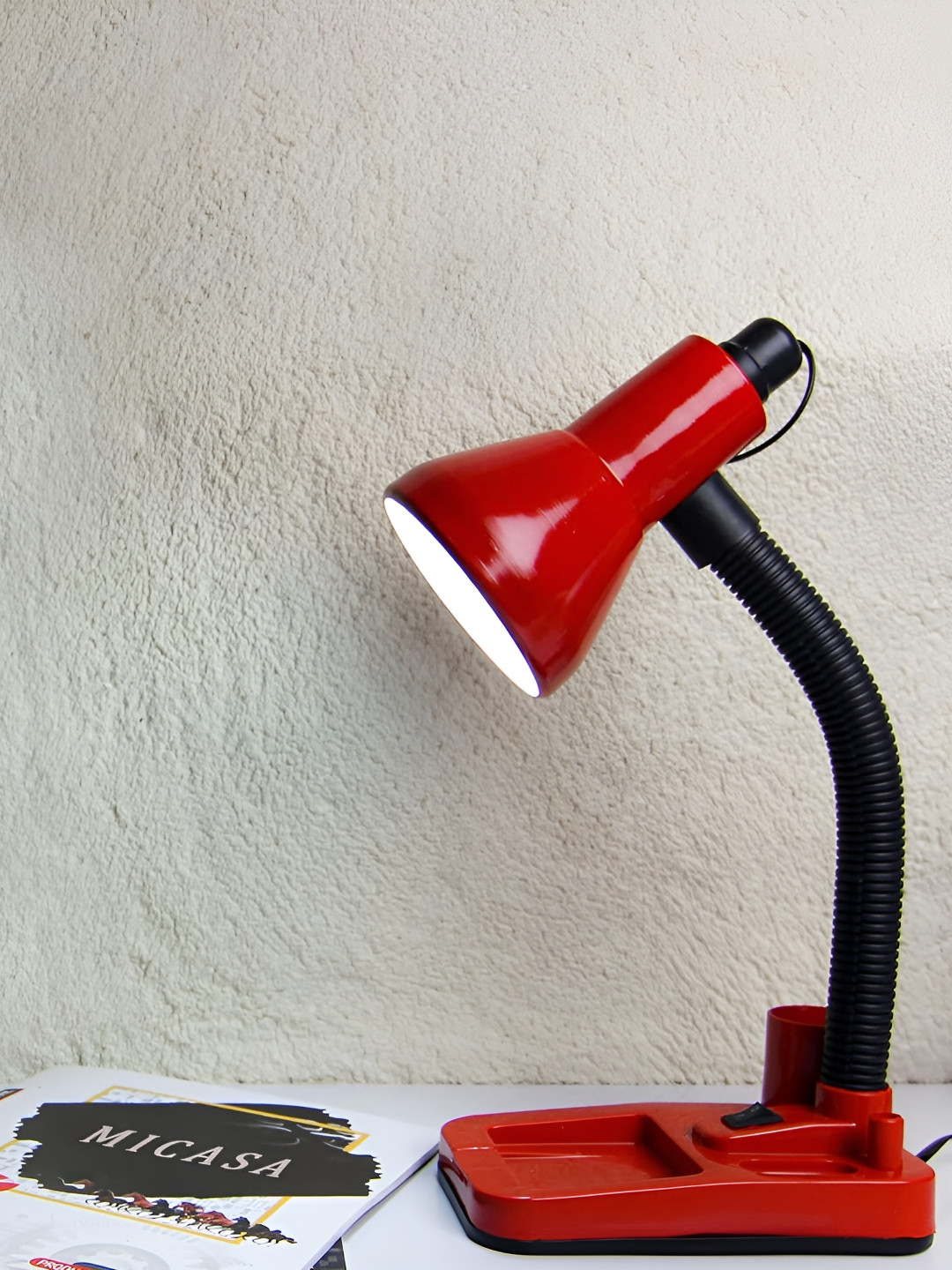 Decorcity Red Acrylic Traditional Bell Shaped Table Lamp with Bulb