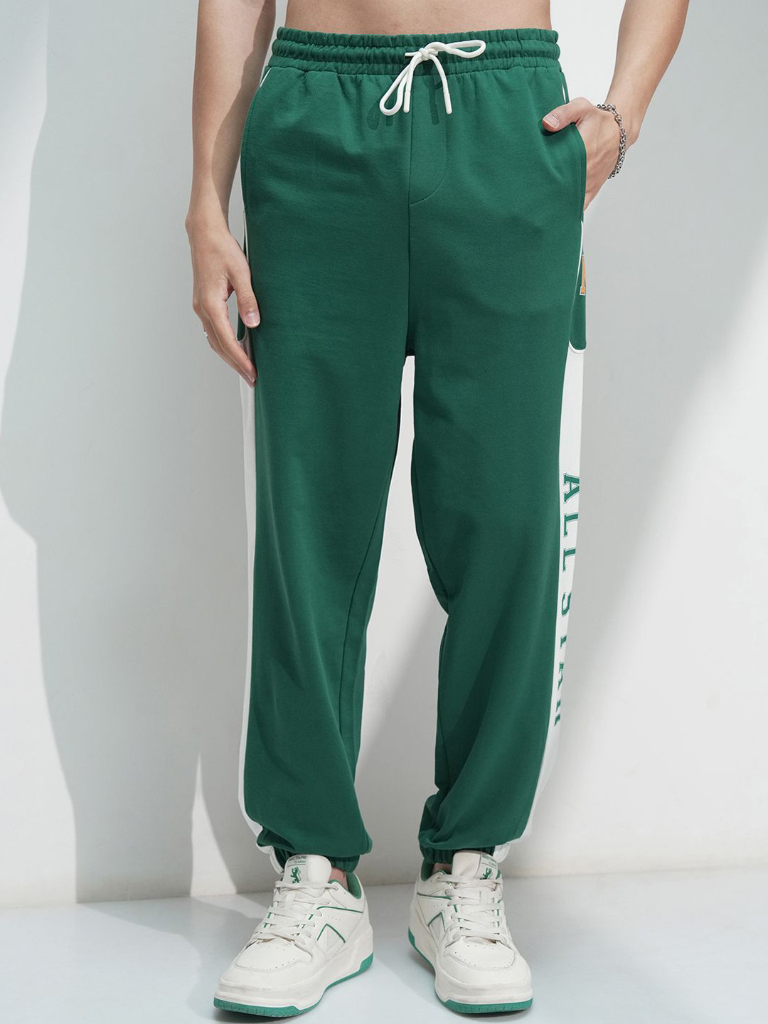 HIGHLANDER Disney Mickey Men Relaxed Fit Elasticated Bottom Cut And Sew Jogger