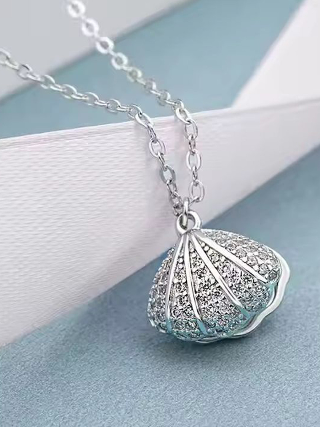 MRIDU ESSENTIALS Stainless Steel Silver-Plated Cubic Zirconia Pendant With Chain