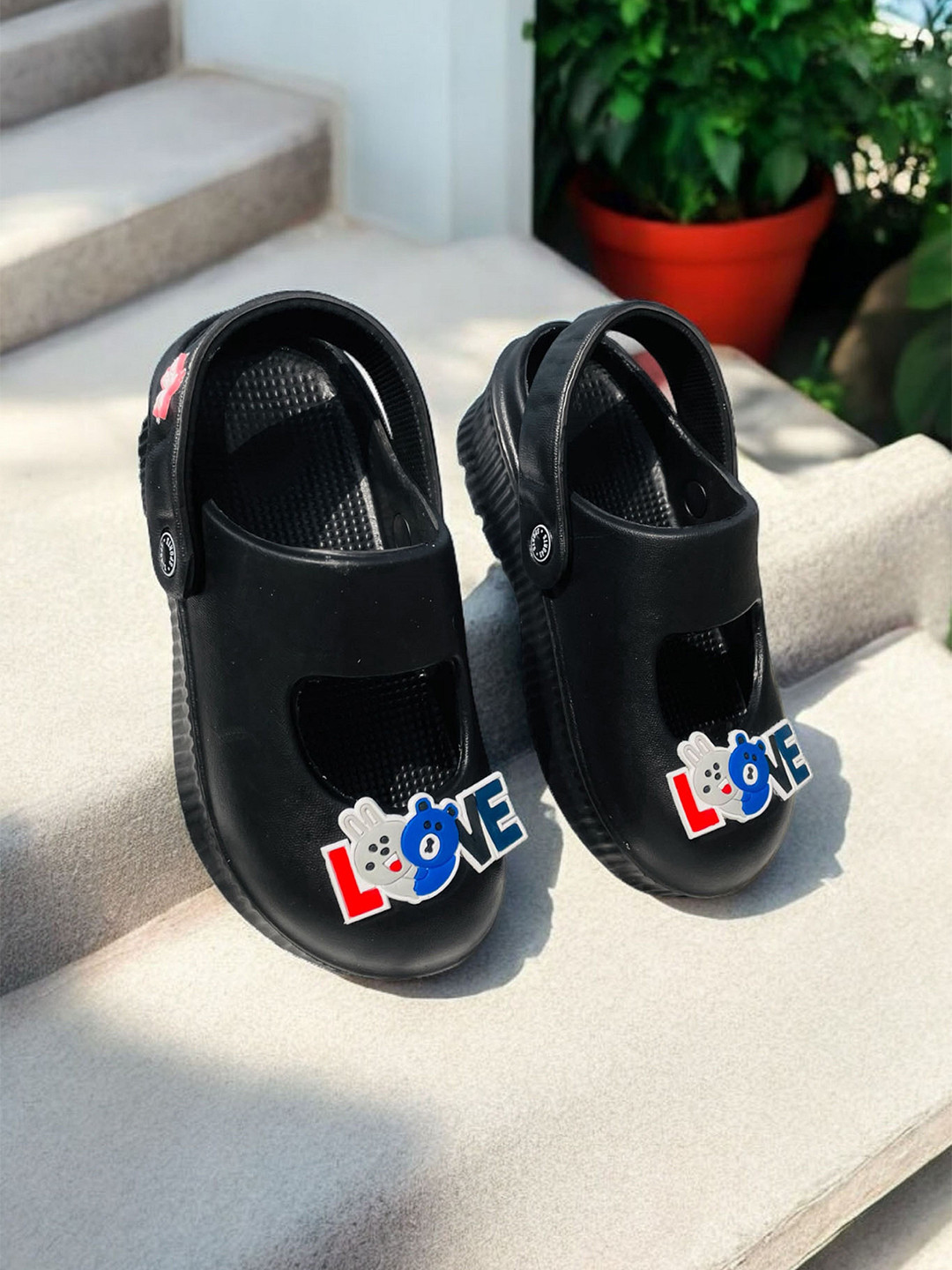 FABBMATE Women Waterproof  Clogs Sandals