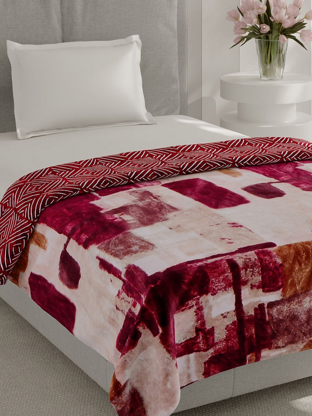 Monte Carlo Pink & Black Abstract Printed AC Room 350 GSM Single Bed Blanket