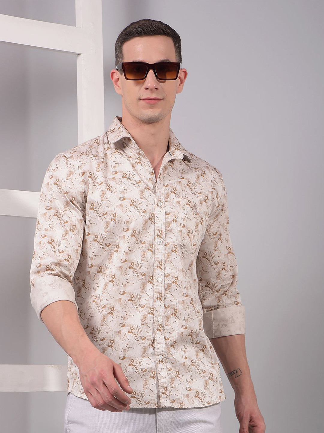 Crimsoune Club Men Classic Fit Abstract Printed Spread Collar Cotton Casual Shirt