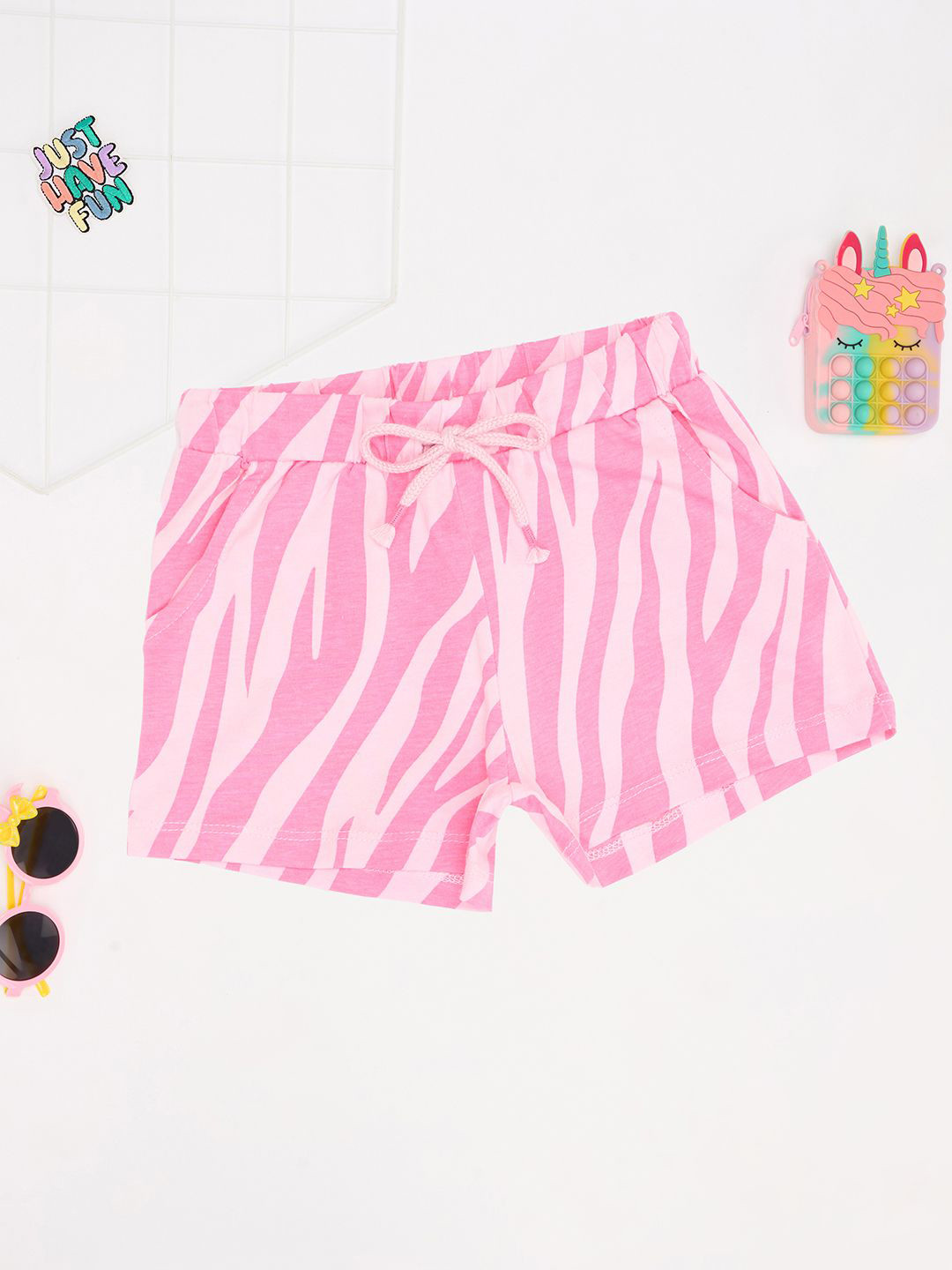 Pantaloons Junior Girls Printed Core M Shorts