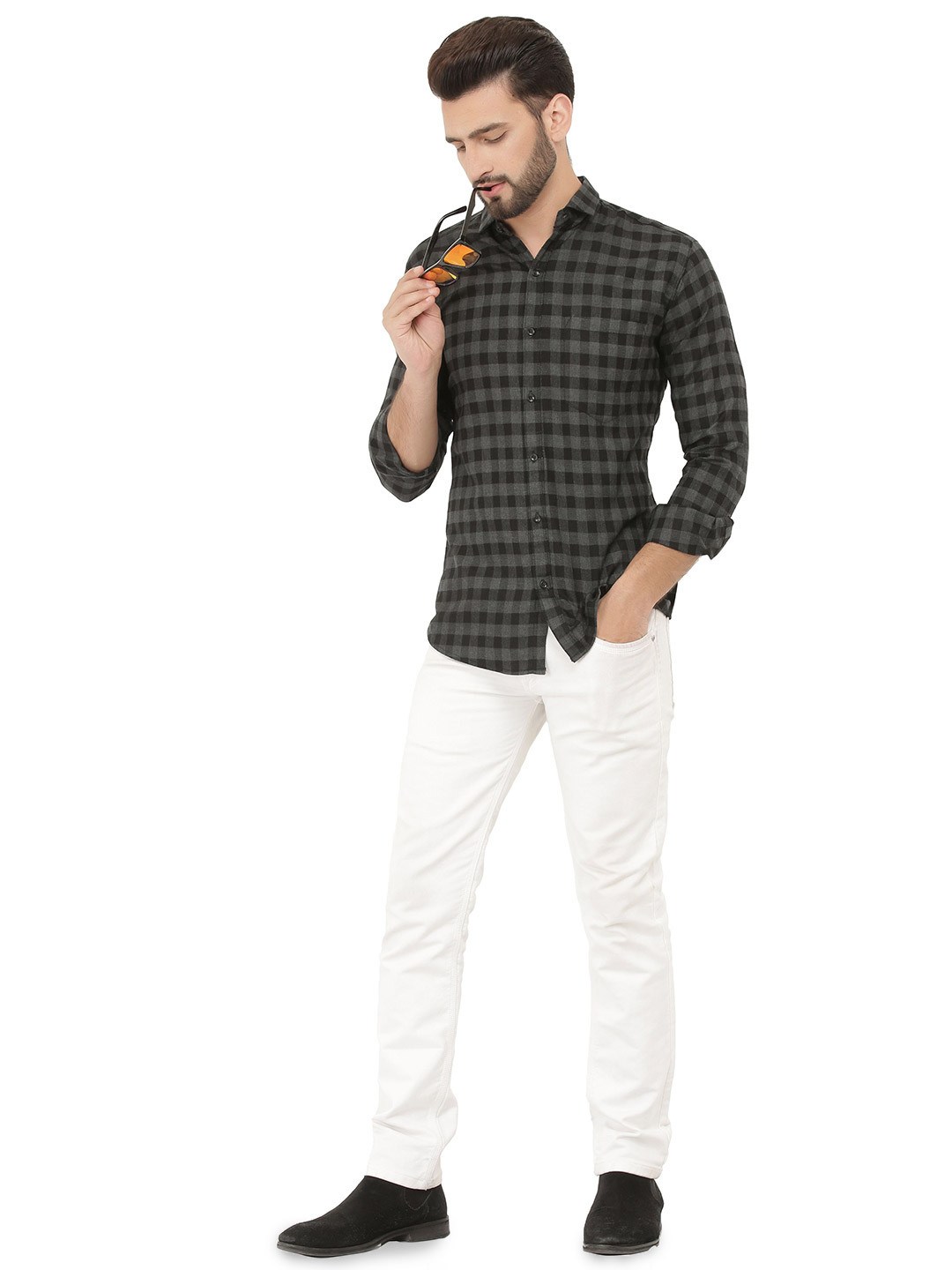 VED ELEGANT Men Checked Spread Collar Cotton Casual Shirt