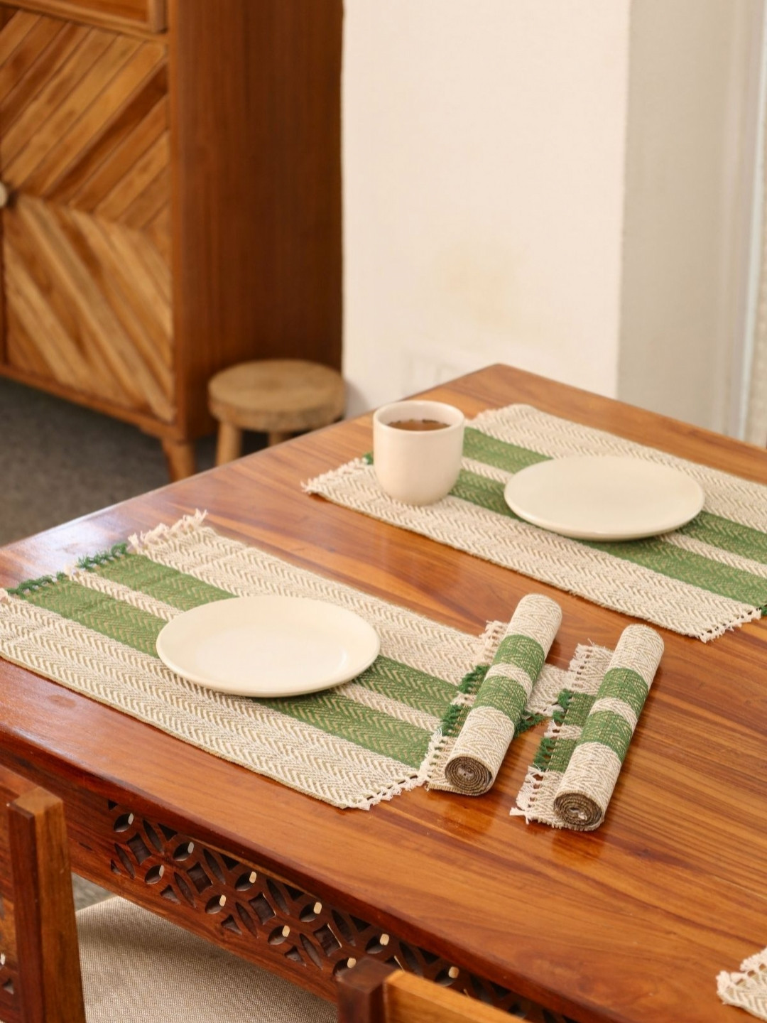 Peepul Tree 4 Pieces Green & Off White Textured Table Placemats