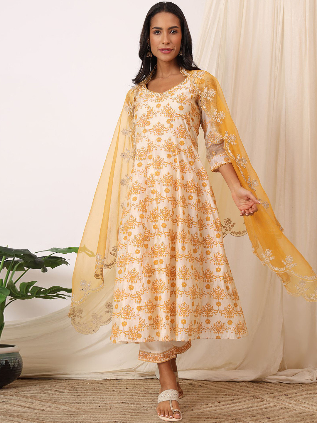 W Women Floral Printed Kurta with Trouser & Dupatta