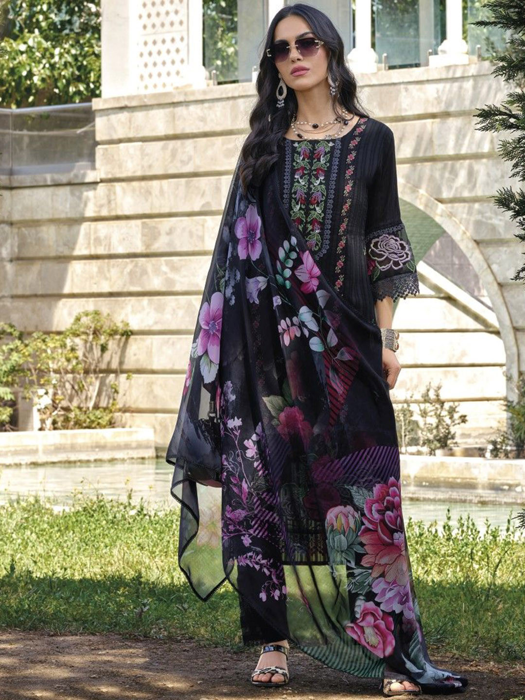 AUTUMN LANE Jashan Onyx Floral Embroidered Pure Cotton Kurta With Trousers & Dupatta