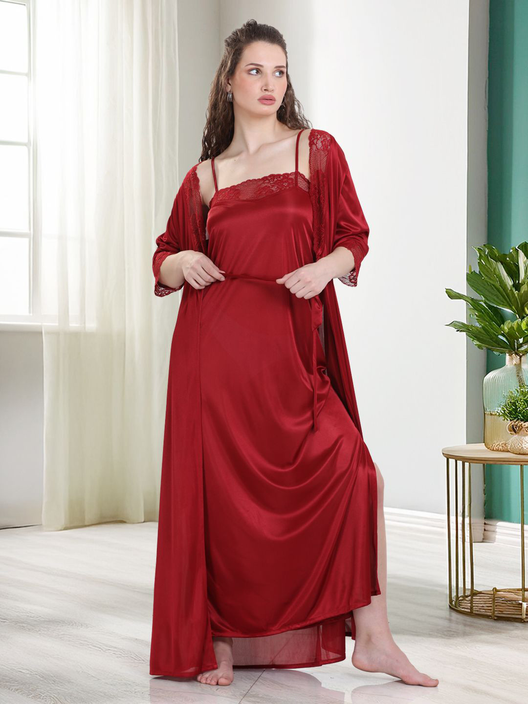 QUIRA Women Shoulder Straps Maxi Nightdress With Robe
