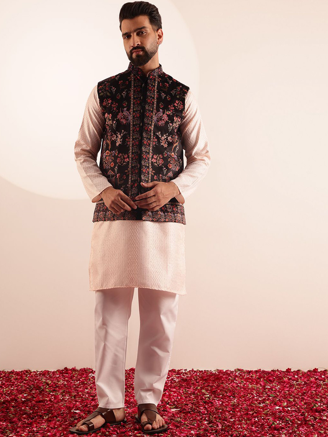 SOJANYA Geometric Embroidered Band Collar Straight Kurta With Pyjama & Nehru Jacket