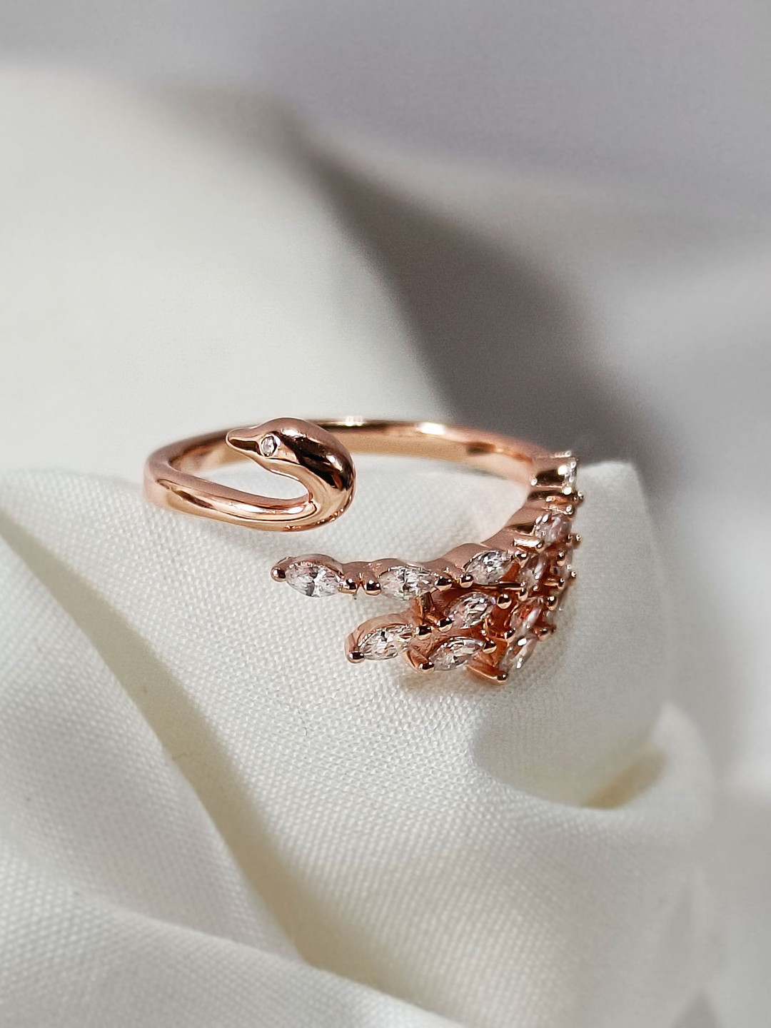 INARI SHINES 925 Silver Rose Gold-Plated CZ Studded Adjustable Swan Finger Ring