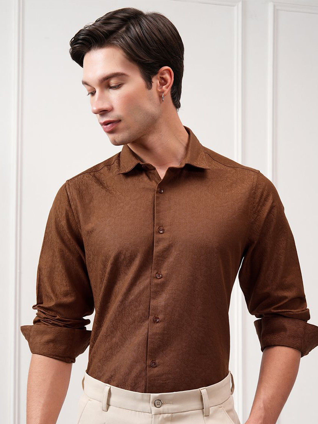 HIGHLANDER Men Comfort Slim Fit Casual Shirt