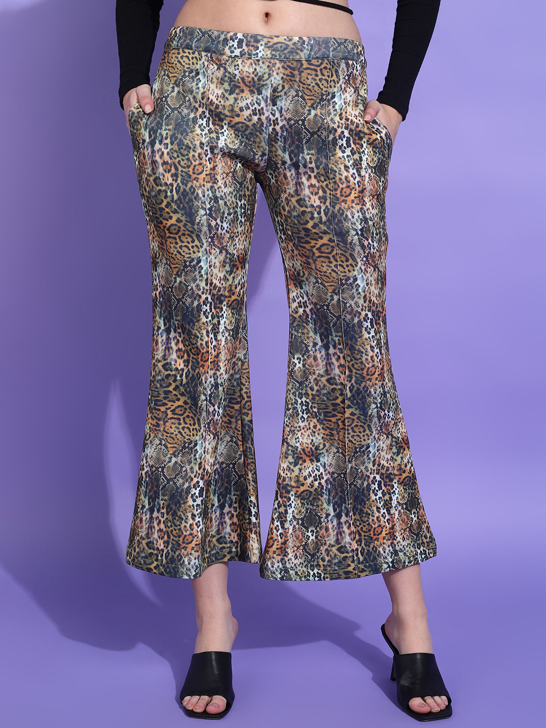 MISS HAUTE Women Printed Regular Fit Mid-Rise Smart Trousers