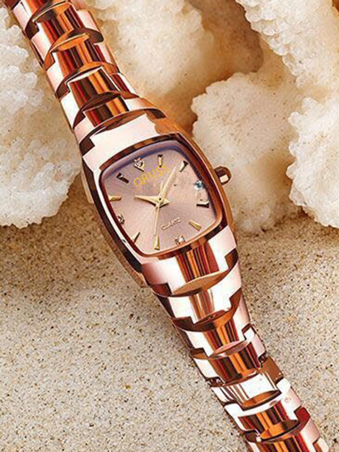 ORUSS Women Dial & Stainless Steel Straps Analogue Watch IFBAJEAHCCJH